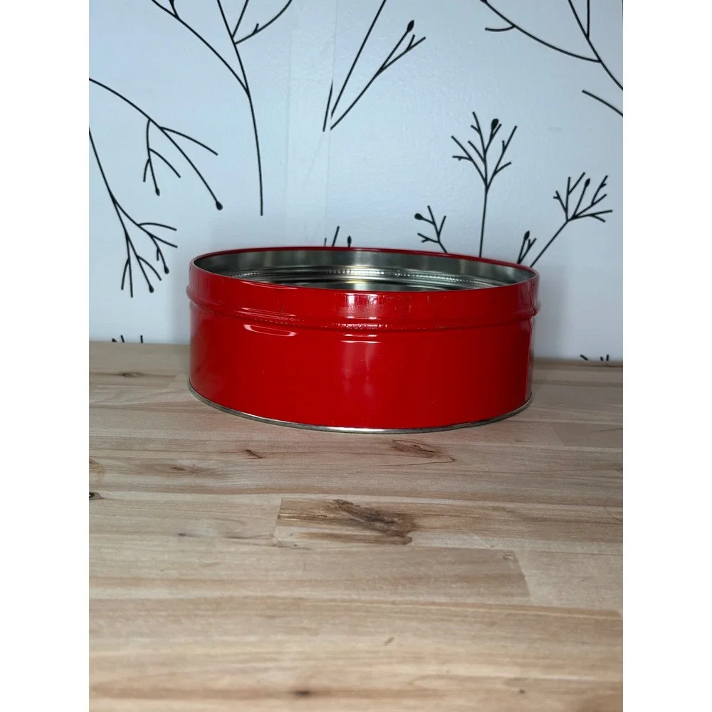 Vintage DeLuxe Fruit Cake Tin Collin Street Bakery Texas Winter Scene Red Metal